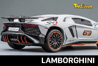 Xe Mô hình Lamborghini giá bao nhiêu ?