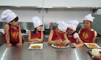 Địa chỉ học nấu ăn trẻ em 0946868937