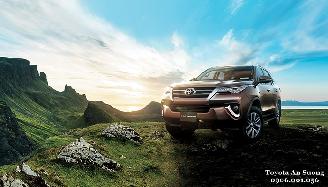 Toyota Fortuner 2018: Phong cách 'ngầu' & độc đáo